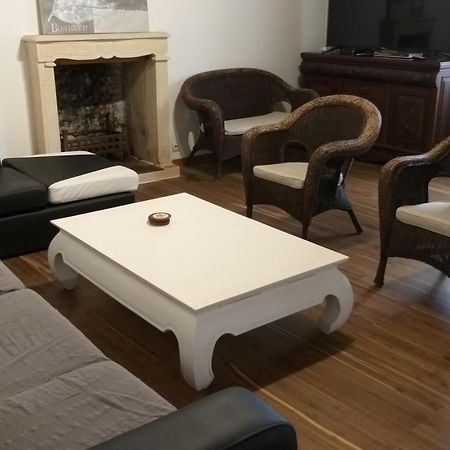 La Laujere Ivie - Gite & Piscine Privative Saint-Hilaire-du-Bois  外观 照片